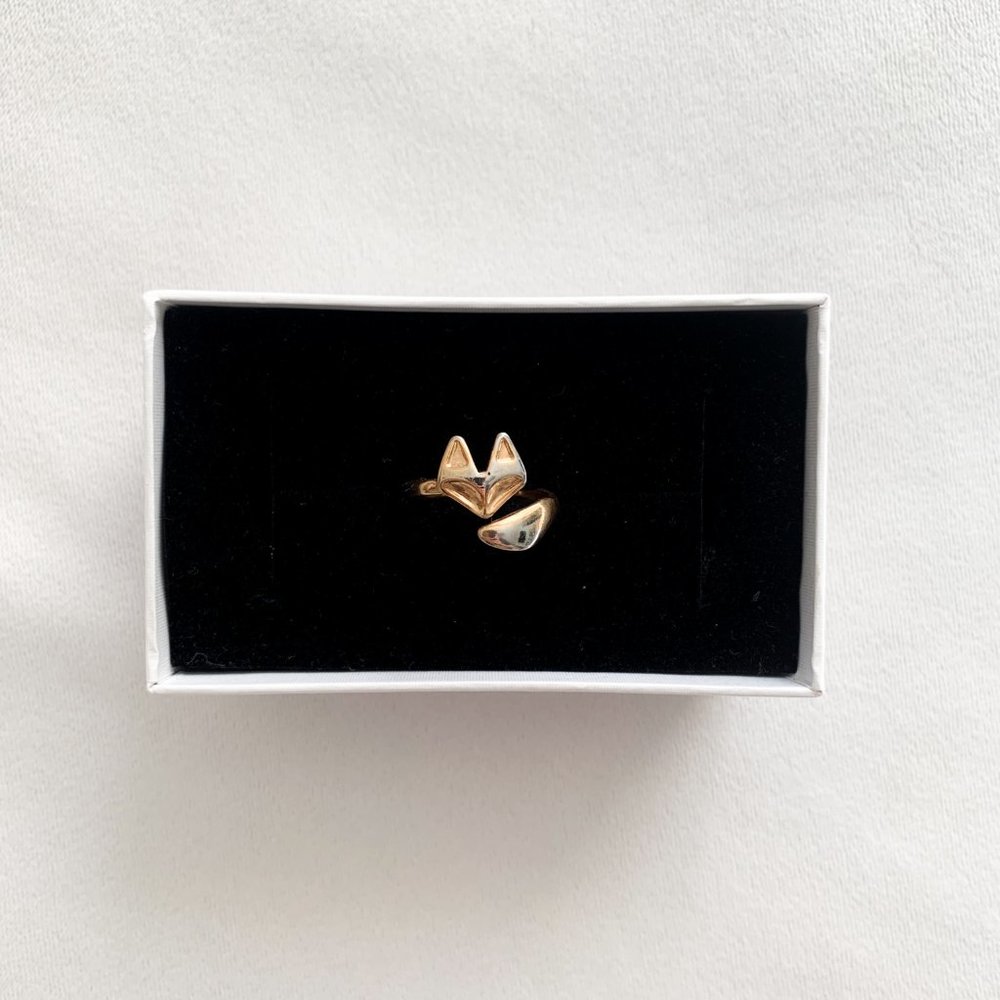 Golden Fox Wrap Around Ring